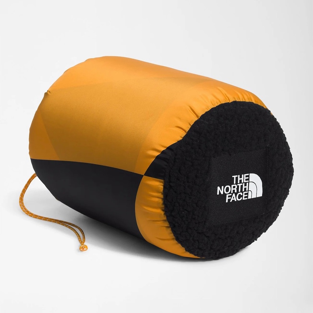 The North Face Wawona Fuzzy Fleece Blanket